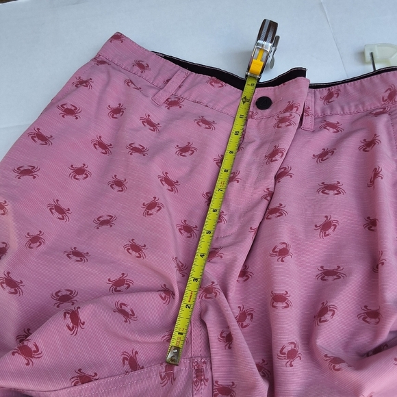 Atlantis Pink Crab Patterned Men's Shorts 38 - Picture 4 of 8